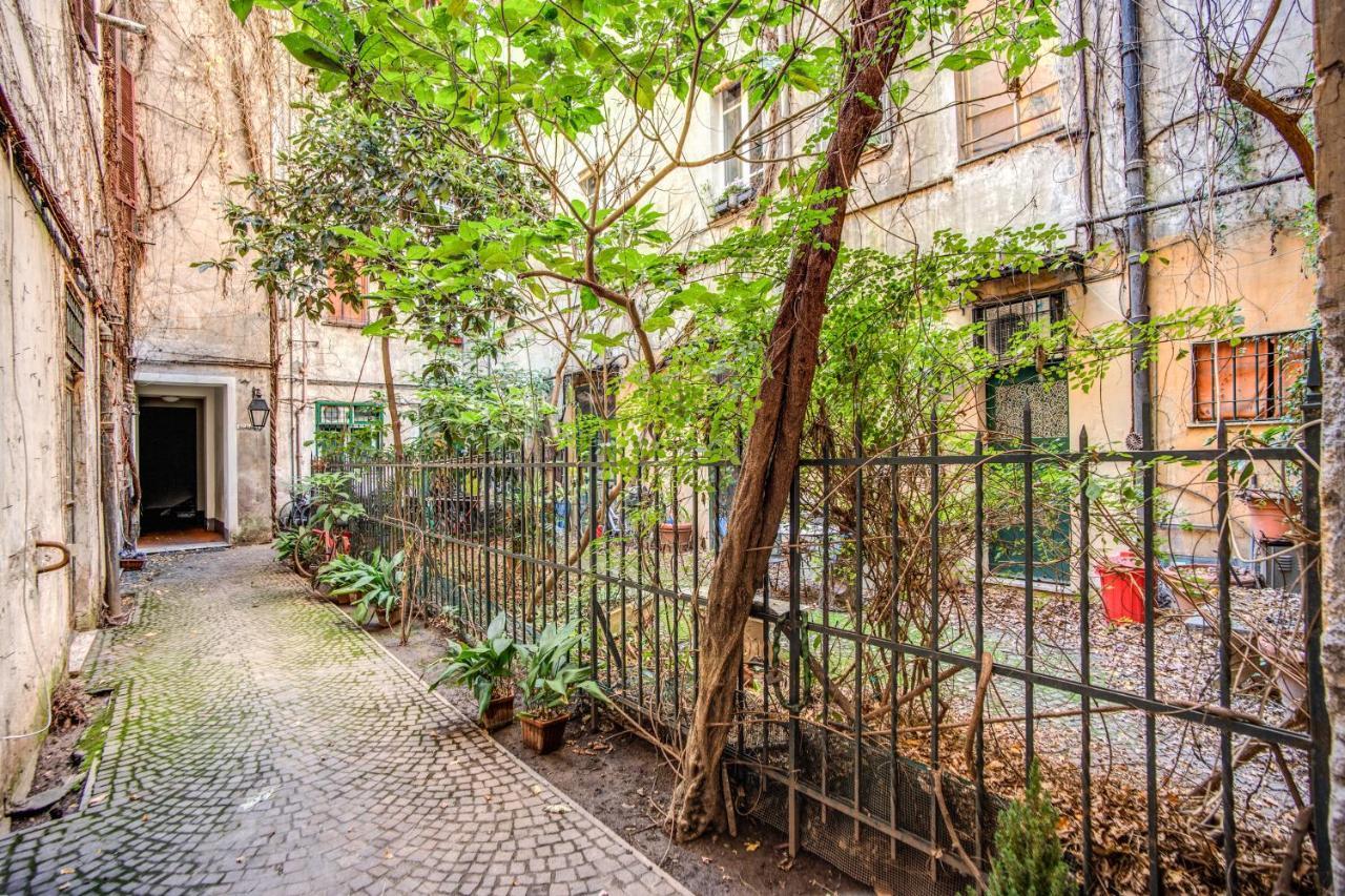Le Case Di Andrea - Nel Cuore Di Trastevere Рим Экстерьер фото